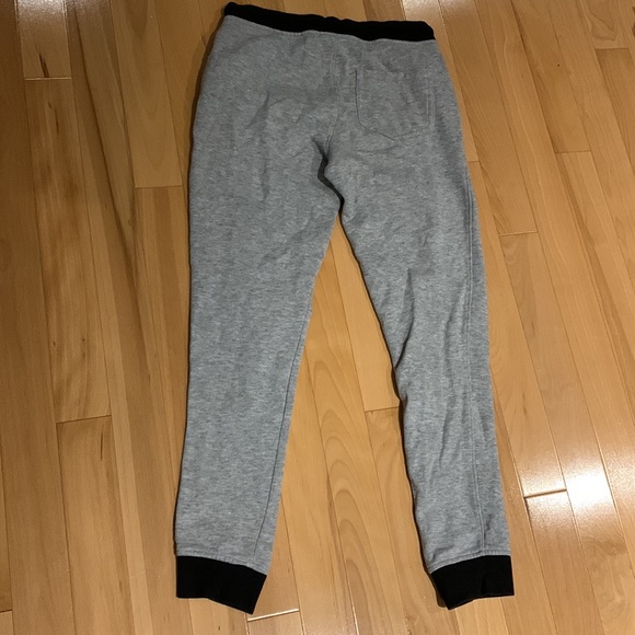 3 Boys Grey Joggers - Toronto Raptors/Urban Heritage, Children’s Place, Gymboree - Picture 13 of 17